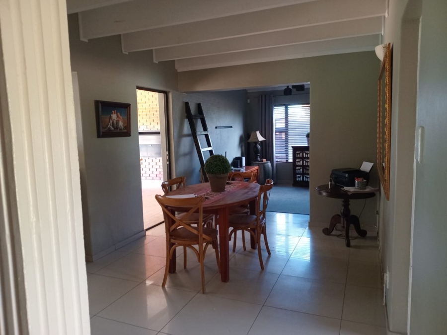 7 Bedroom Property for Sale in Bloemhof North West